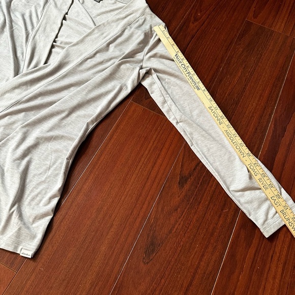 Eddie Bauer Casual Cardigan Sweater Women's Size M Gray Open Front Long Sleeve - Picture 8 of 8